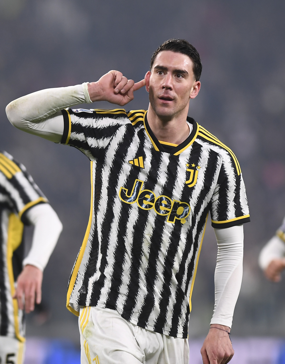 要求边中卫 要求边中卫